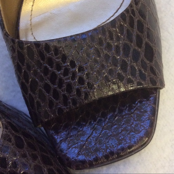 Tahari Riddle open square toe faux snakeskin heels - Picture 9 of 10